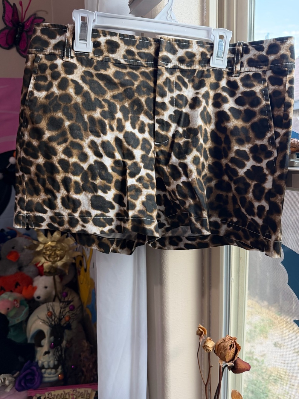 New York & company Leopard Print Women’s Shorts size 6 - Picture 15 of 17